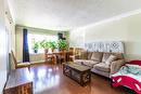 317 East 15Th Street, Hamilton, ON  - Indoor Photo Showing Living Room 