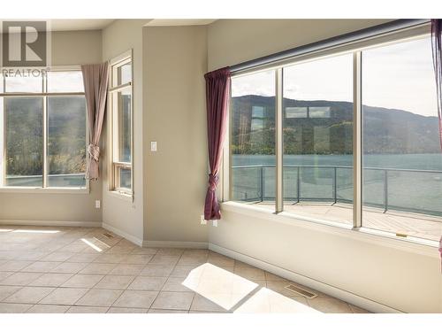 245 Kalamalka Lakeview Drive Unit# 14, Vernon, BC - Indoor Photo Showing Other Room