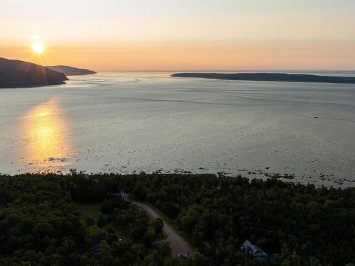 Overall view - Ch. De La Pointe, Baie-Saint-Paul, QC 