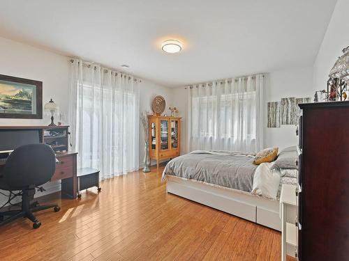 Chambre Ã  coucher principale - 1012 Rue Paquette, Prévost, QC - Indoor Photo Showing Bedroom