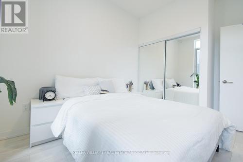 201 - 225 Sumach Street, Toronto (Regent Park), ON - Indoor Photo Showing Bedroom