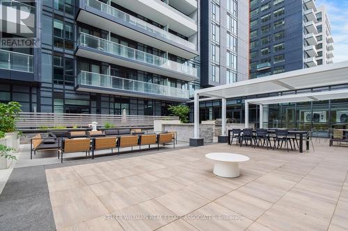 201 - 225 Sumach Street, Toronto (Regent Park), ON - Outdoor