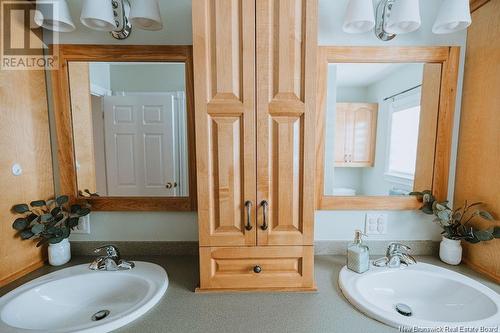 41 Kinney Road, Jacksonville, NB - Indoor Photo Showing Bathroom