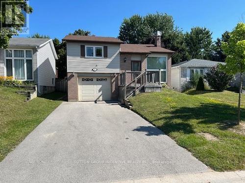 8 Hickling Trail, Barrie, ON 