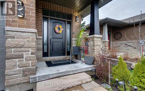 75 Farmington Crescent, Belleville, ON - Outdoor