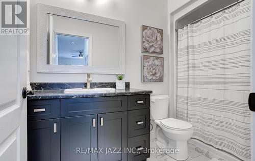 75 Farmington Crescent, Belleville, ON - Indoor Photo Showing Bathroom