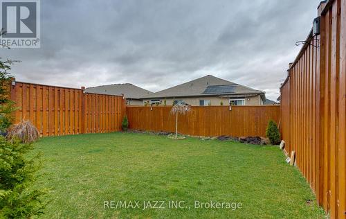 75 Farmington Crescent, Belleville, ON - Outdoor