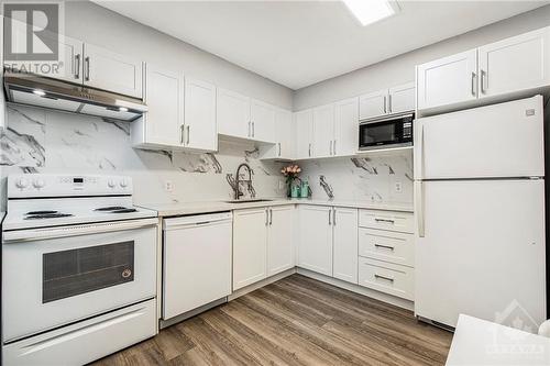 53 San Remo Private, Ottawa, ON - Indoor Photo Showing Kitchen