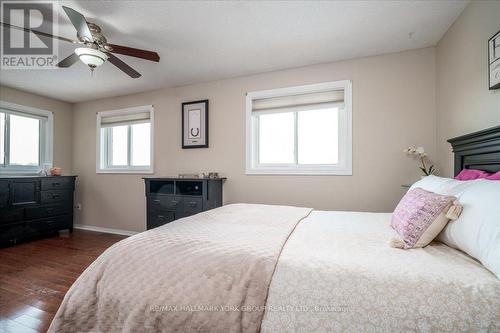 28 Black Willow Drive, Barrie (Holly), ON - Indoor Photo Showing Bedroom