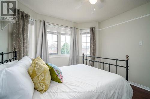 28 Black Willow Drive, Barrie (Holly), ON - Indoor Photo Showing Bedroom