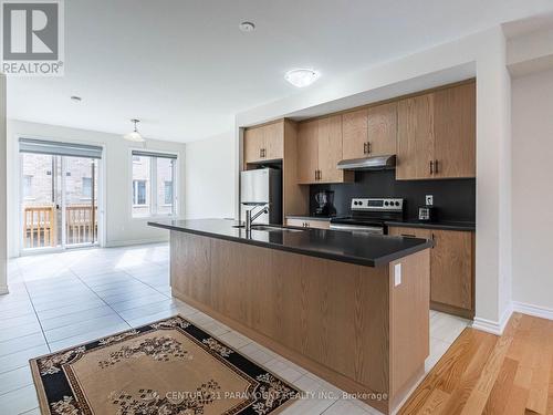 110 Halliford Place, Brampton (Bram East), ON - Indoor Photo Showing Kitchen