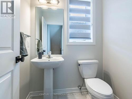 110 Halliford Place, Brampton (Bram East), ON - Indoor Photo Showing Bathroom