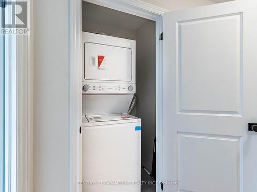 110 Halliford Place, Brampton (Bram East), ON - Indoor Photo Showing Laundry Room