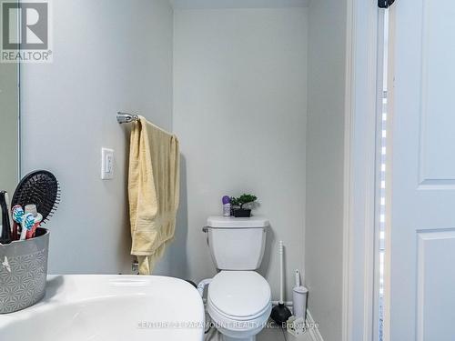 110 Halliford Place, Brampton (Bram East), ON - Indoor Photo Showing Bathroom