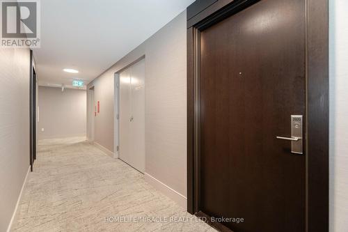 2920 - 8 Nahani Way, Mississauga (Hurontario), ON - Indoor Photo Showing Other Room