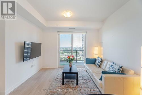 2920 - 8 Nahani Way, Mississauga (Hurontario), ON - Indoor Photo Showing Living Room