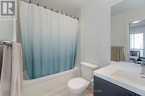 2920 - 8 Nahani Way, Mississauga (Hurontario), ON - Indoor Photo Showing Bathroom