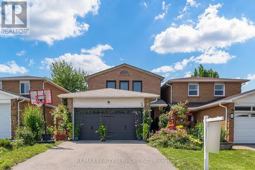 32 Saturn Drive, Brampton (Madoc), ON - Outdoor With Facade