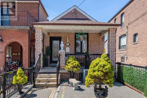 524 Salem Avenue N, Toronto (Dovercourt-Wallace Emerson-Junction), ON - Outdoor