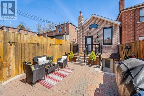 524 Salem Avenue N, Toronto (Dovercourt-Wallace Emerson-Junction), ON - Outdoor With Exterior