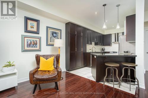 41 - 181 Plains Road W, Burlington (Bayview), ON - Indoor Photo Showing Kitchen