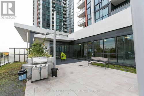 904 - 75 Eglinton Avenue W, Mississauga (Hurontario), ON - Outdoor