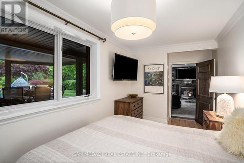 1269 Stavebank Road, Mississauga (Mineola), ON - Indoor Photo Showing Bedroom