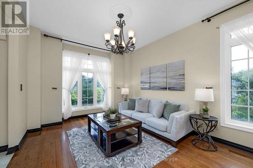 15 Upper Canada Drive, Erin, ON - Indoor Photo Showing Living Room