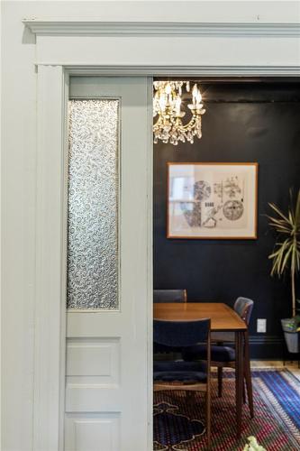 21 Rosemont Avenue, Hamilton, ON - Indoor Photo Showing Dining Room