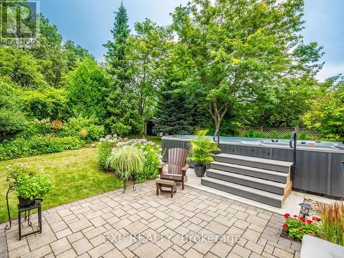 2048 Parklane Crescent, Burlington (Rose), ON - Outdoor