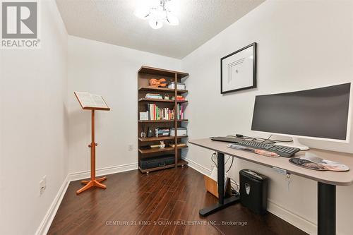 529 - 500 Doris Avenue, Toronto (Willowdale East), ON - Indoor Photo Showing Office