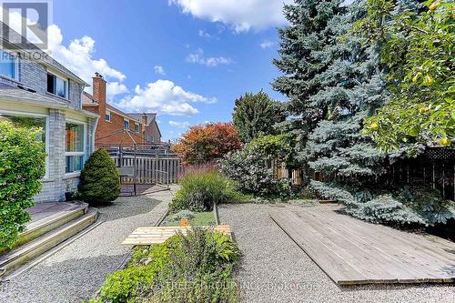 34 Brooklyn Crescent, Markham (Markville), ON - Outdoor