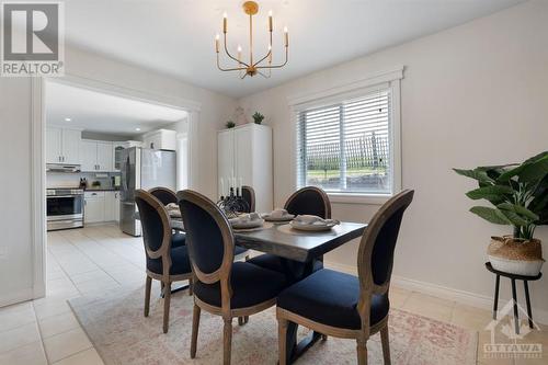 As formal dining space, this room is perfect for entertaining! - 116 Mclachlin Street S, Arnprior, ON - Indoor Photo Showing Dining Room