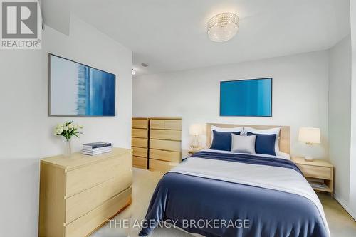 2504 - 600 Fleet Street, Toronto (Waterfront Communities), ON - Indoor Photo Showing Bedroom