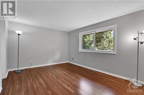 6161 Brookside Lane, Ottawa, ON - Indoor Photo Showing Other Room