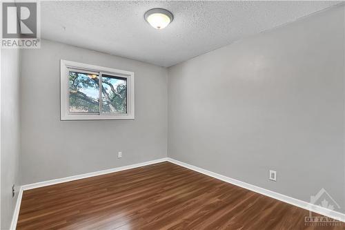 6161 Brookside Lane, Ottawa, ON - Indoor Photo Showing Other Room