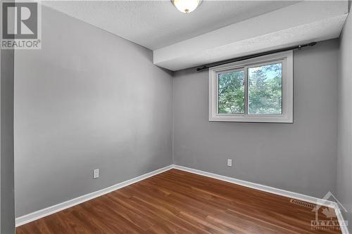 6161 Brookside Lane, Ottawa, ON - Indoor Photo Showing Other Room