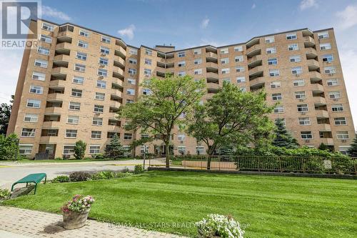 212 - 260 Davis Drive, Newmarket, ON - Outdoor With Balcony With Facade