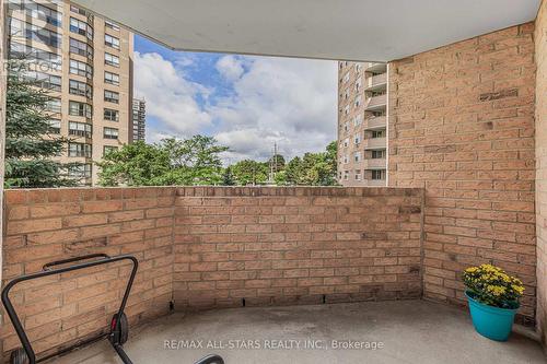 212 - 260 Davis Drive, Newmarket, ON - Outdoor With Balcony