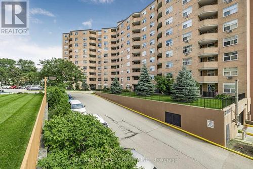 212 - 260 Davis Drive, Newmarket (Central Newmarket), ON - Outdoor With Balcony With Facade