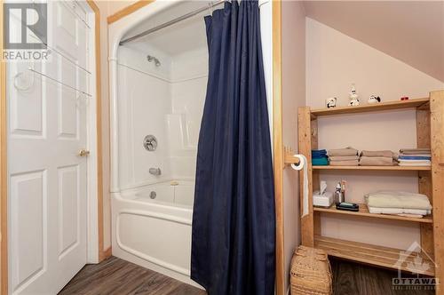 Upper level full bathroom with storage - 1560 South Mcnaughton Road, Admaston, ON - Indoor