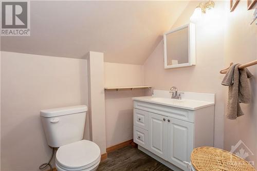 Another view of the upper level bathroom - 1560 South Mcnaughton Road, Admaston, ON - Indoor Photo Showing Bathroom