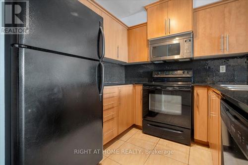 16H - 8 Rosebank Drive, Toronto (Malvern), ON - Indoor Photo Showing Kitchen