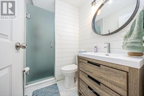 2 - 1294 Guelph Line, Burlington (Mountainside), ON - Indoor Photo Showing Bathroom