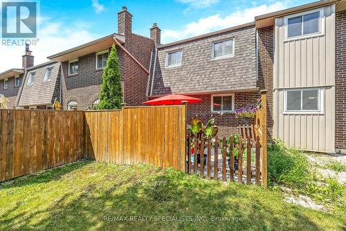 2 - 1294 Guelph Line, Burlington (Mountainside), ON - Outdoor