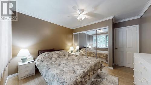 31 Brisco Street, Brampton (Brampton North), ON - Indoor Photo Showing Bedroom