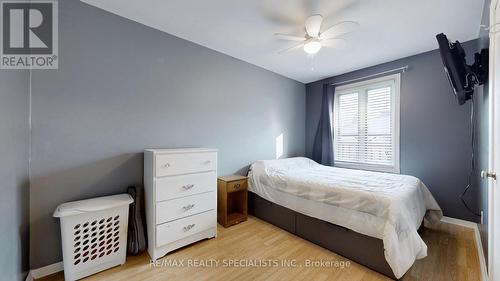 31 Brisco Street, Brampton (Brampton North), ON - Indoor Photo Showing Bedroom