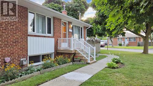 31 Brisco Street, Brampton (Brampton North), ON - Outdoor