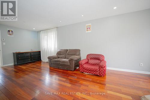 10 Stillwater Crescent N, Brampton (Bram West), ON - Indoor