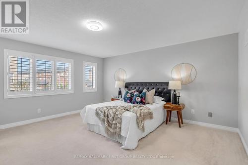 35 Crossbrooks Street, Markham (Cornell), ON - Indoor Photo Showing Bedroom